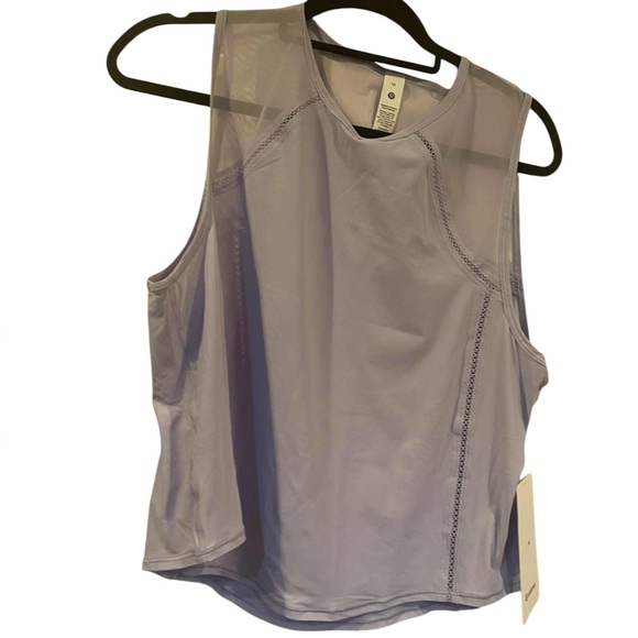 NWT Lululemon sculpt cropped tank LAVENDER FROST Size: 12 - Picture 1 of 5